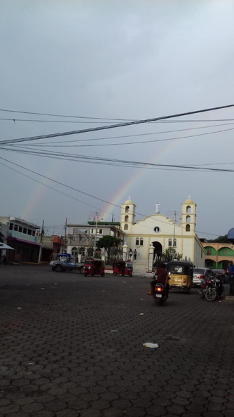 iglesia-arcoiris.jpg